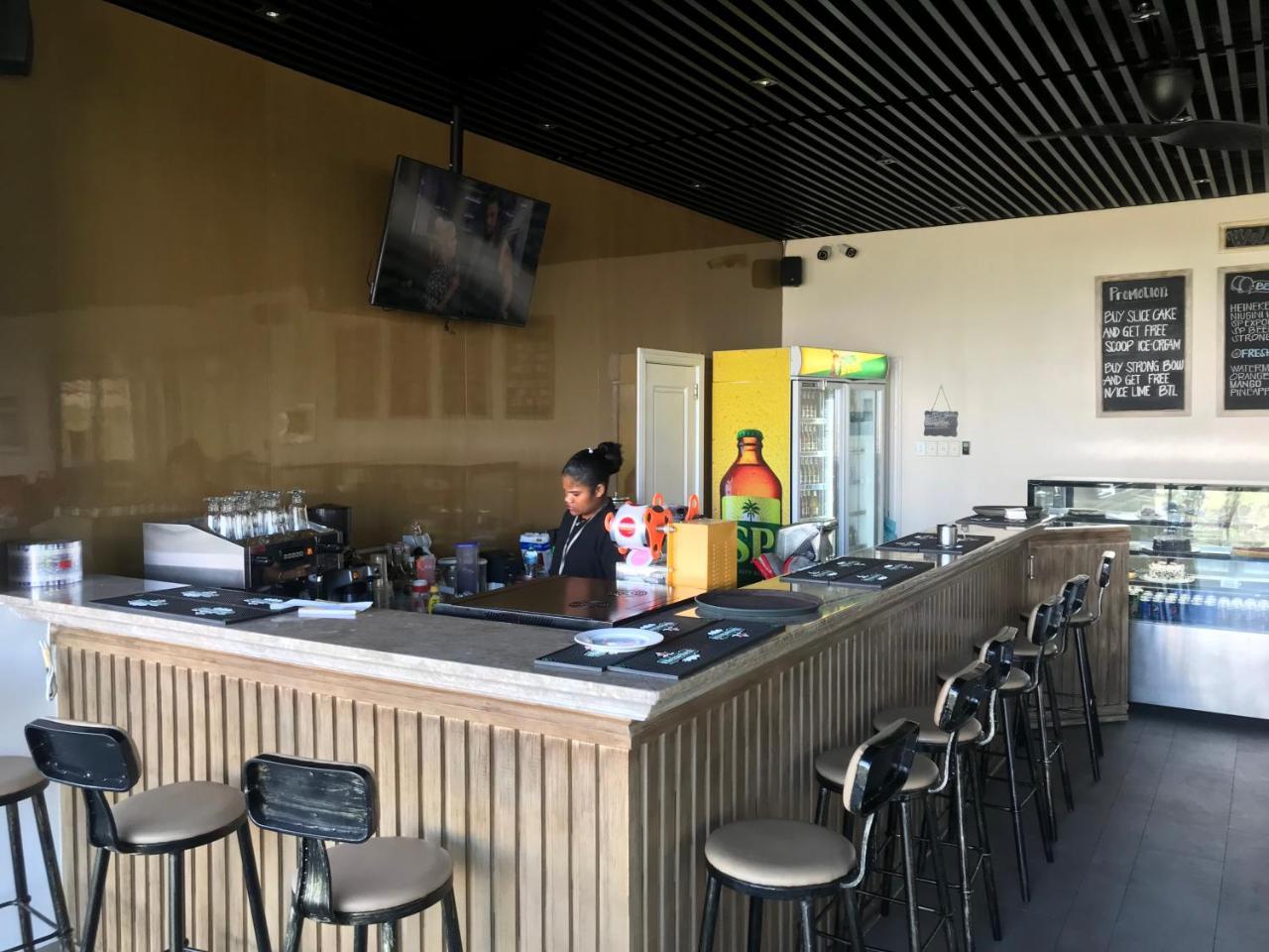 Hotel Morobe Lae Zewnętrze zdjęcie